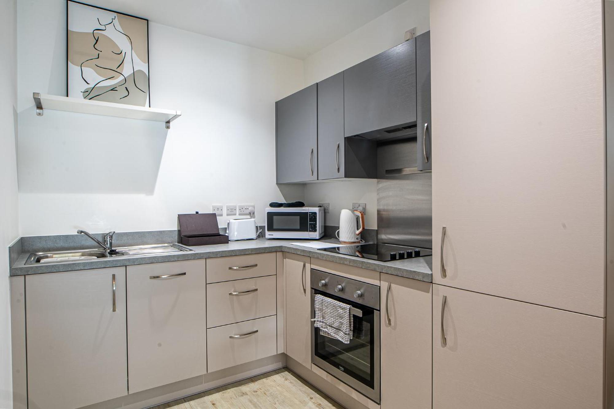 Modern And Spacious Apartment In Salford Quays Manchester Exterior foto